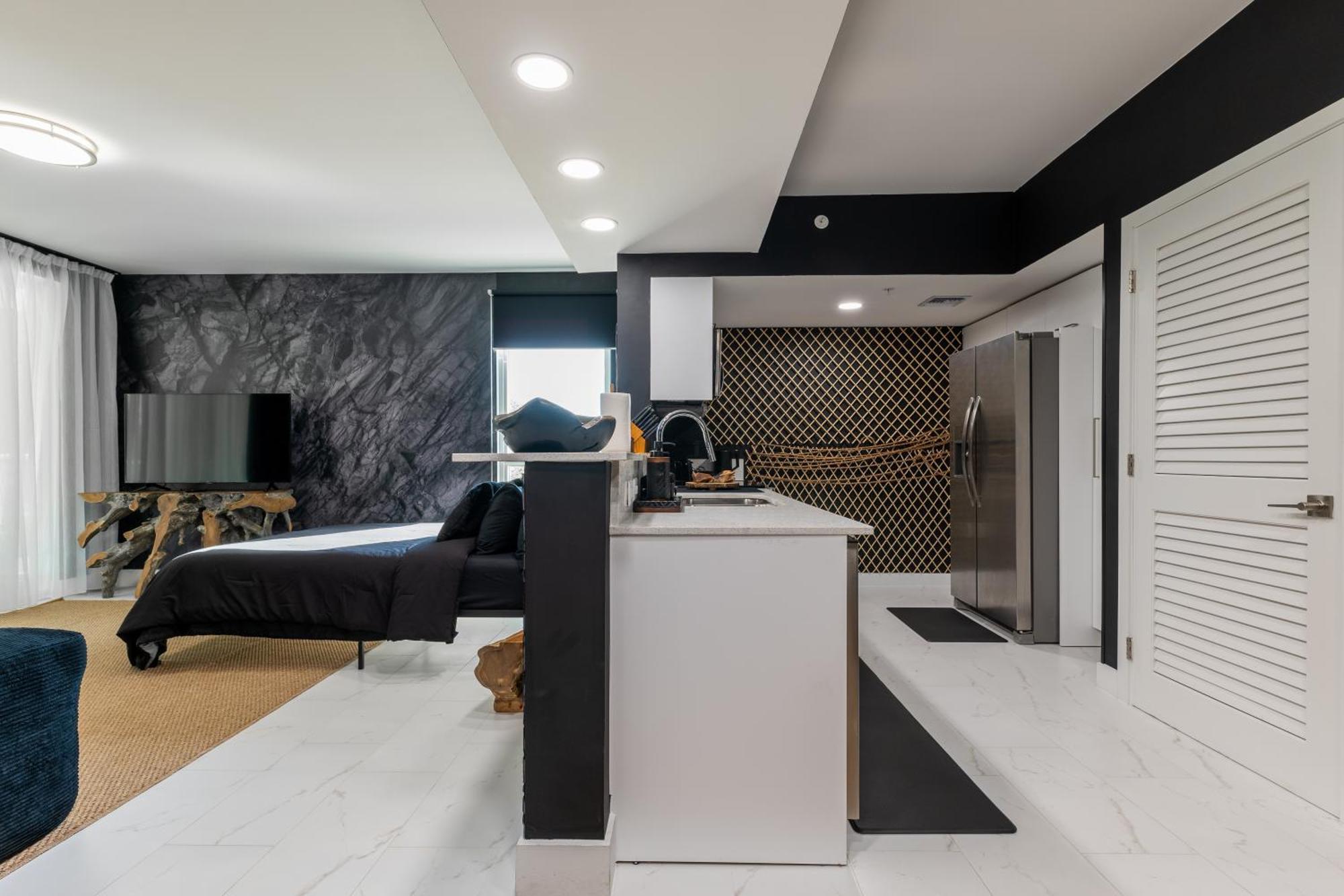 Miami Wood Apart Hotel New 2024 - Private Terrace - Free Garage - Beach 5 Min ฮอลลีวูด ภายนอก รูปภาพ