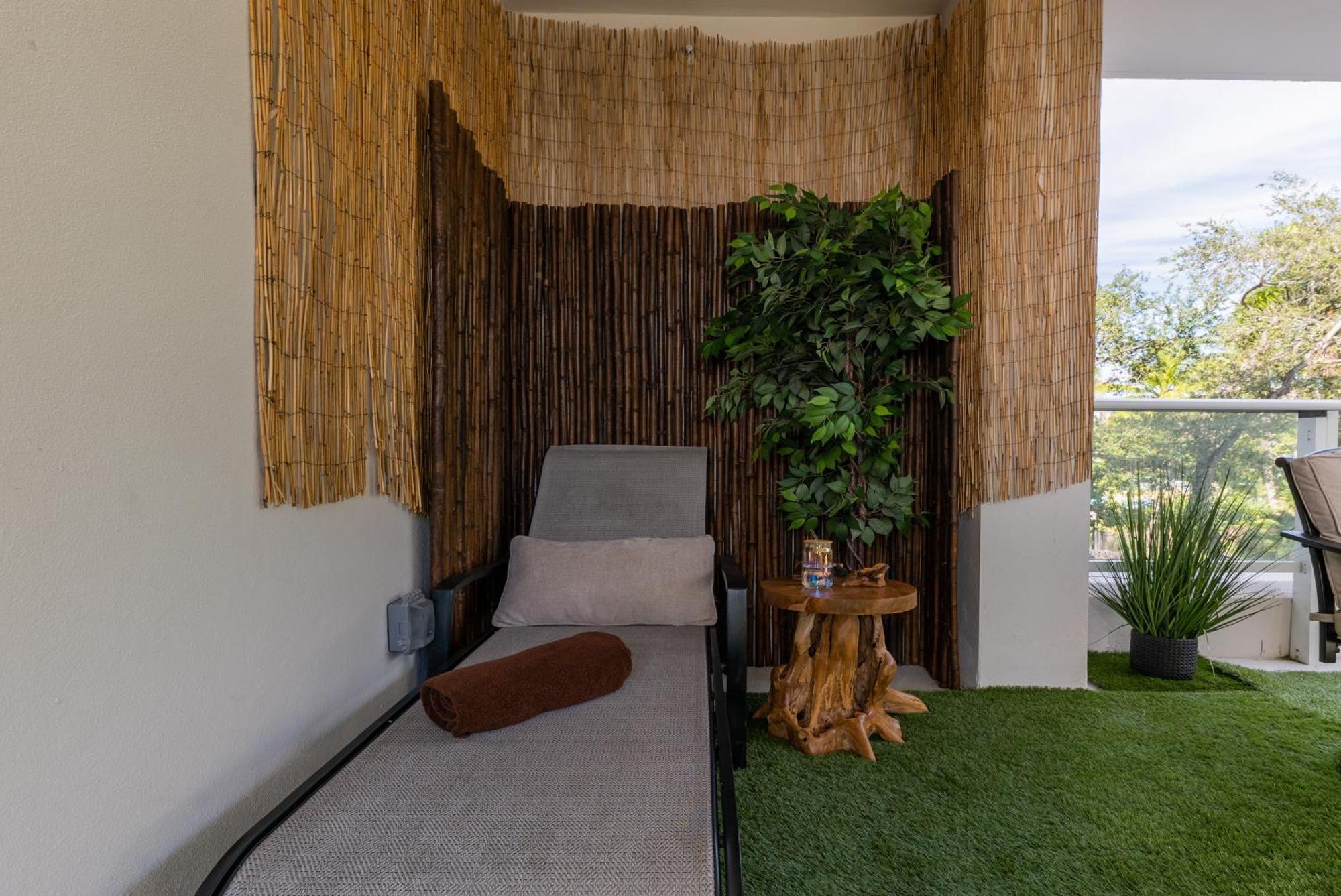 Miami Wood Apart Hotel New 2024 - Private Terrace - Free Garage - Beach 5 Min ฮอลลีวูด ภายนอก รูปภาพ